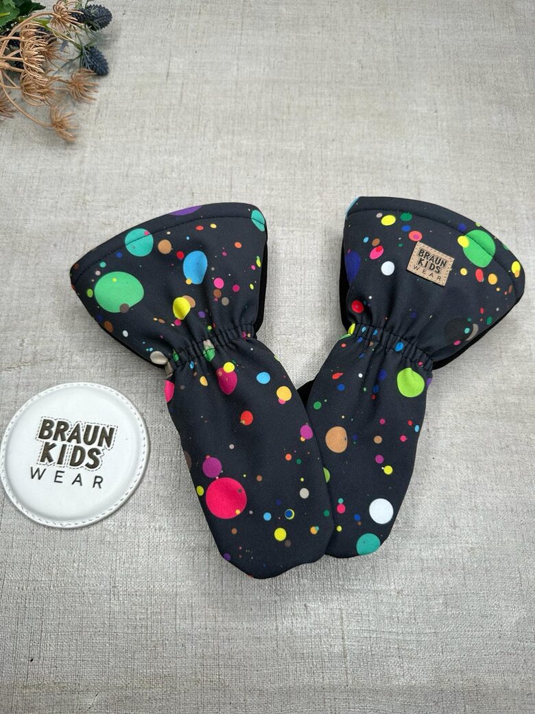 Winter Waterproof Softshell Mittens with Fleece Lining – Black with Dots